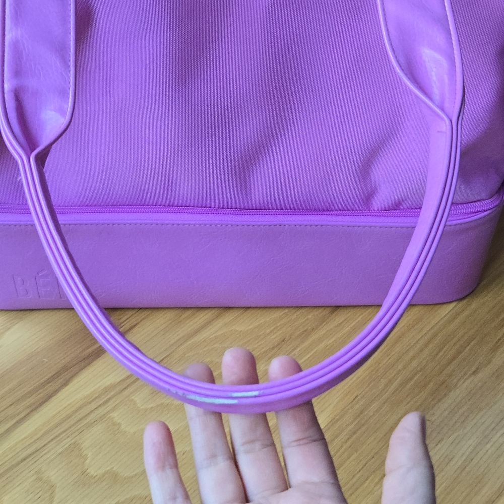 BEIS Berry Mini Weekender Limited Edition - Picture 7 of 14